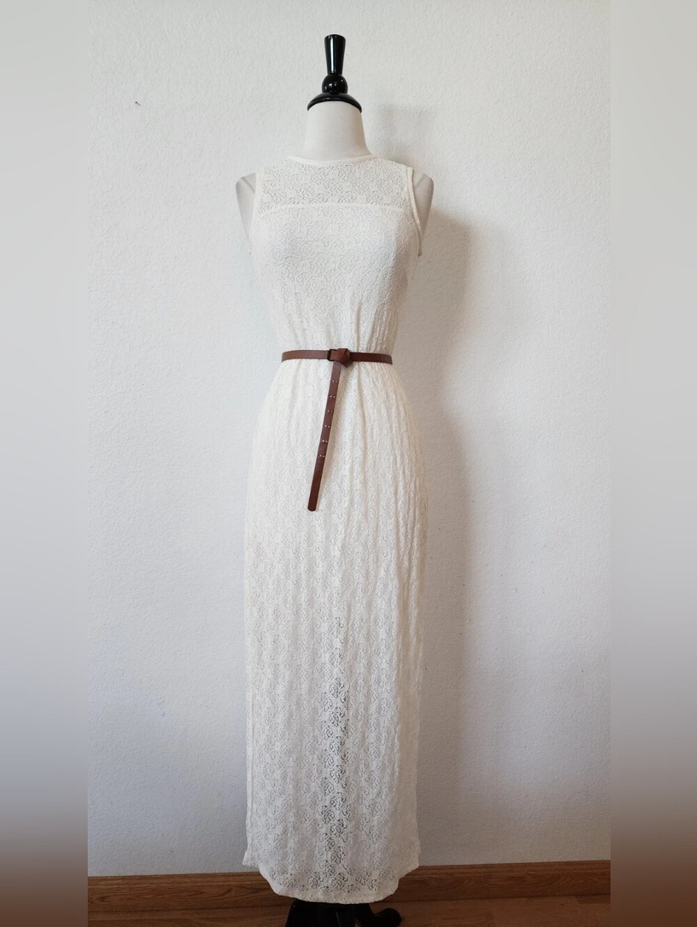 Sleeveless Cream Lace Maxi Dress with Belt